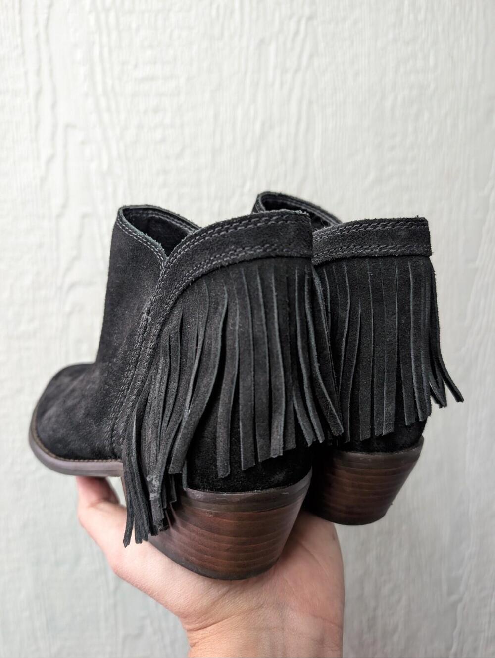 Lucky Brand Freedah Suede Fringe Ankle Boots Western Cowgirl Festival Size 8 - Picture 3 of 6